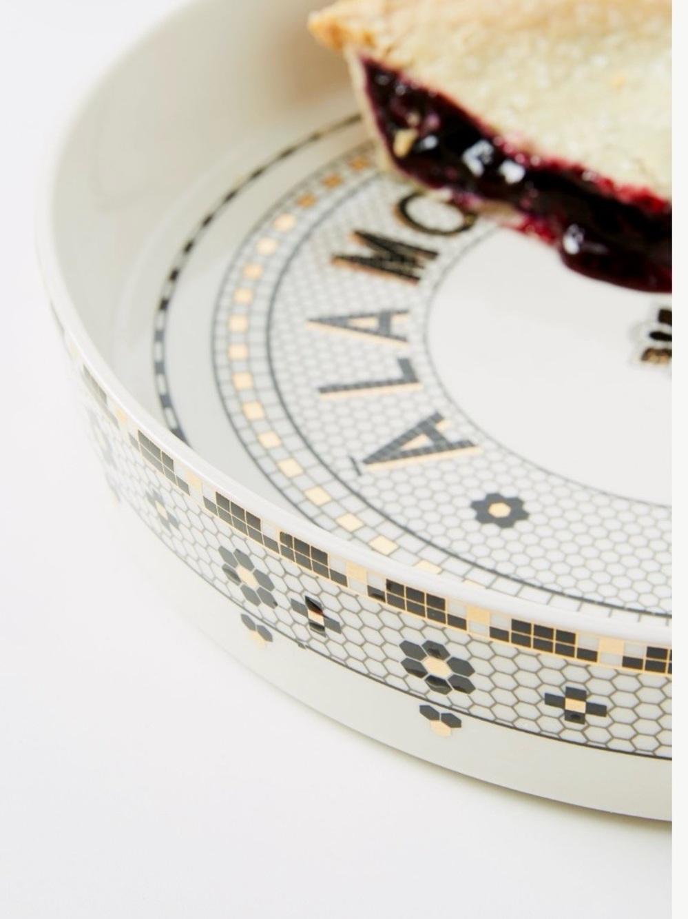 NWT Anthropologie Bistro Tile Pie Dish - Picture 2 of 13